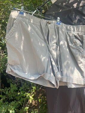 Sonoma Women's Cargo-Style Shorts in khaki